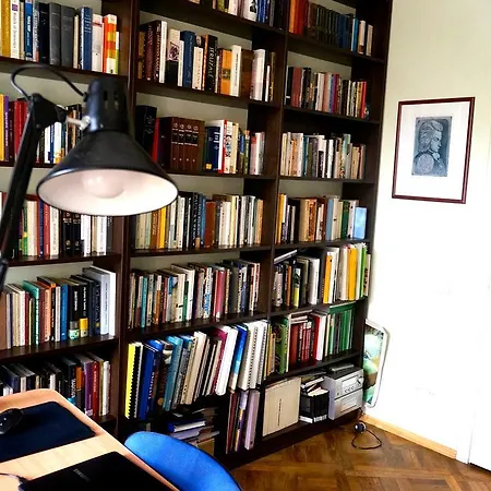 90 Sq.m. In Centre Of Apartment